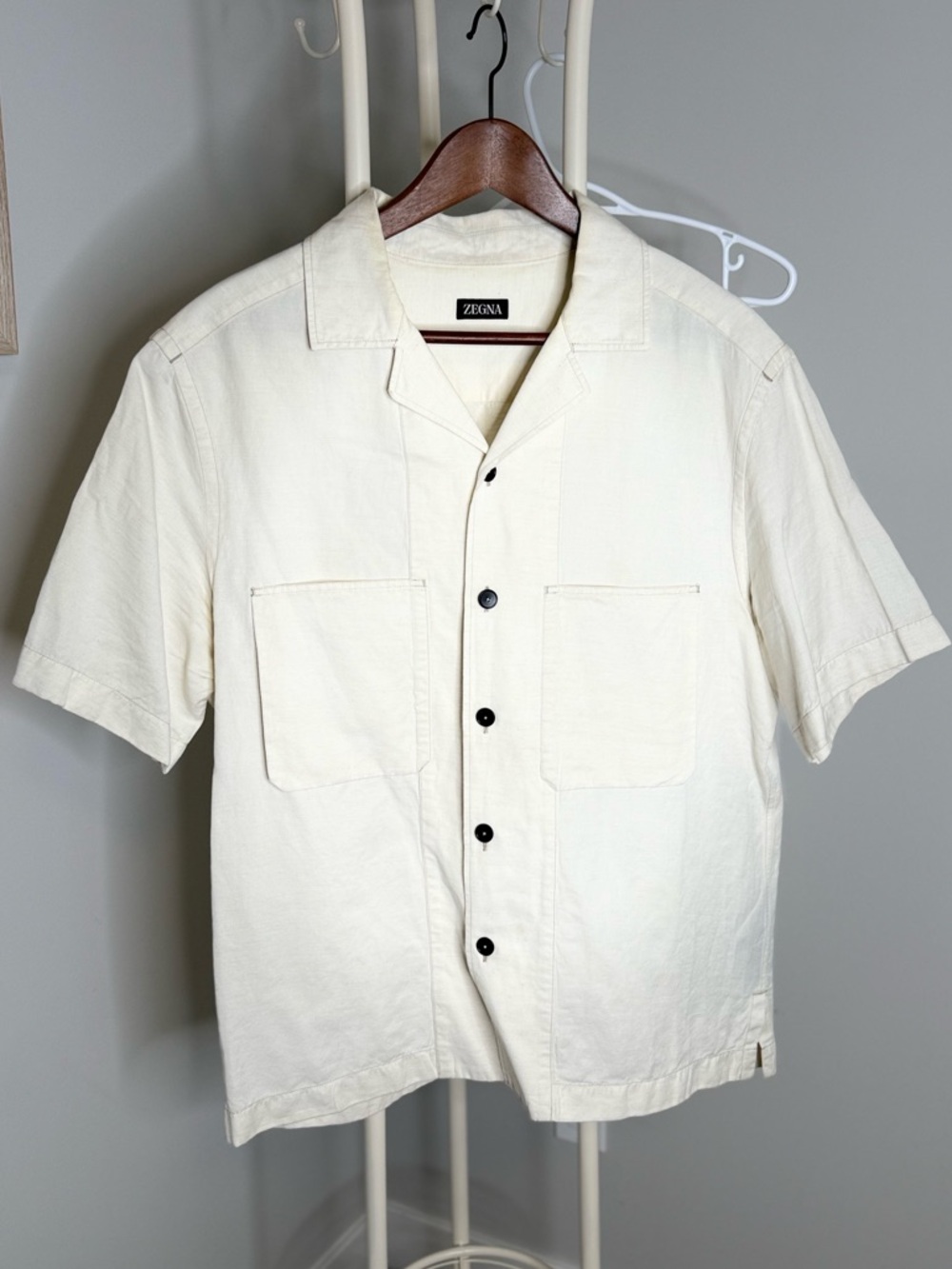 Zegna Men's Cream Short-Sleeve Button-Down Shirt